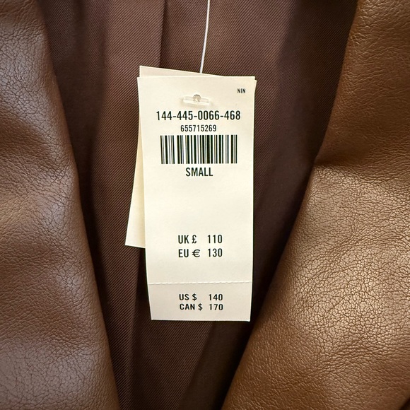 NWT A&F Vegan Leather Blazer in Chocolate Brown, NEW WITH TAGS! - Picture 5 of 9